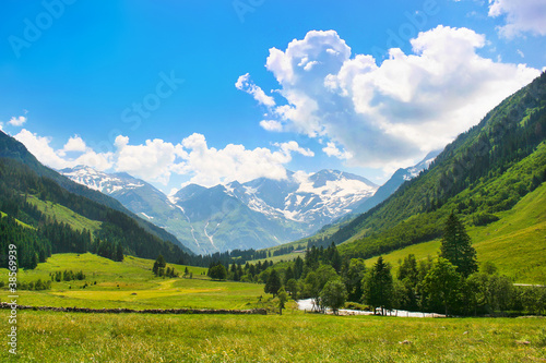 Photo: Idyllische Naturlandschaft Idyllische Naturlandschaft