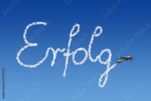 Illustration: Erfolg Himmelsschreiber Erfolg Himmelsschreiber