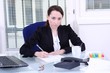 signaturing a contract