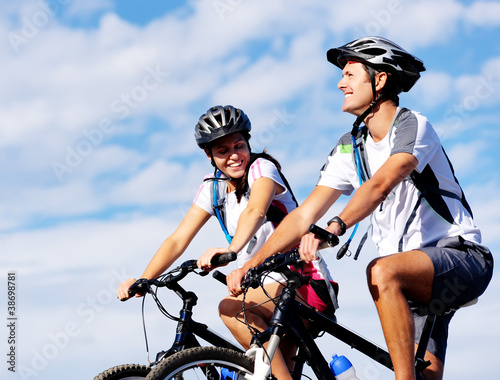 Photo: bike couple bike couple