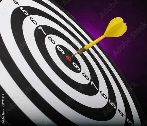 Photo: Dartboard bull´s eye. Dartboard bull´s eye.