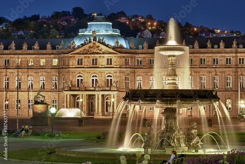 Photo: Brunnen am neuen Schloss Stuttgart Brunnen am neuen Schloss Stuttgart