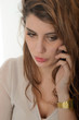 Jeune-fille au téléphone portable