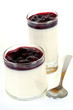 Duo de panacottas à la confiture de cerise