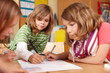 Kinder in der Grundschule Kinder in der Grundschule