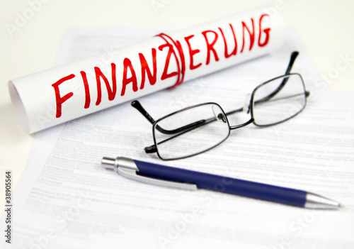 Foto: Finanzierung unterschreiben Finanzierung unterschreiben