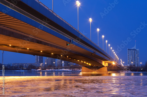 Photo: Wien bei Nacht, Donau Wien bei Nacht, Donau