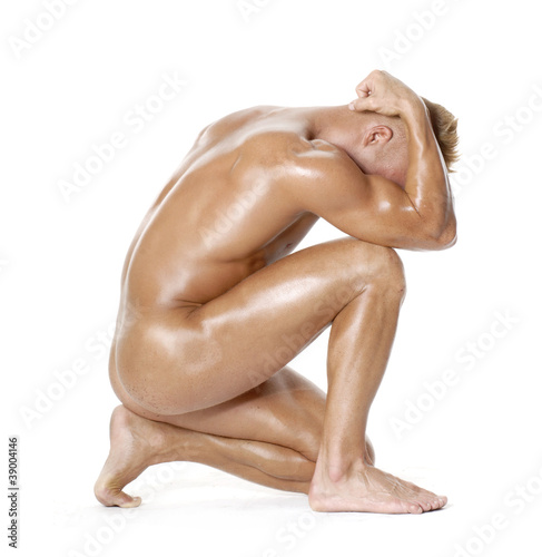 Photo: La anatomía musculosa de un hombre desnudo. La anatomía musculosa de un hombre desnudo.