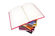 libros aislados en fondo blanco