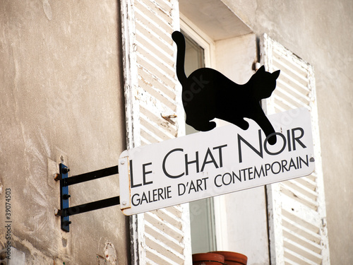 Photo: Black cat sign in Montmartre, Paris Black cat sign in Montmartre, Paris