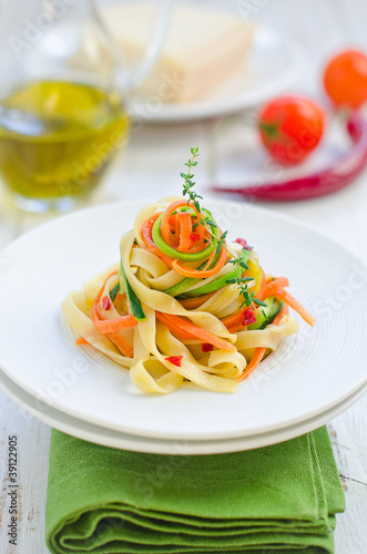 Photo: Fettucine mit Gemüse Fettucine mit Gemüse