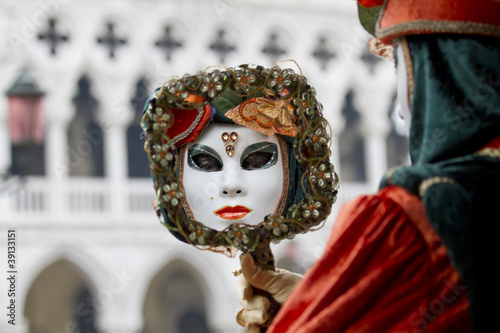Photo: maschera Carnevale Venezia con specchio maschera Carnevale Venezia con specchio