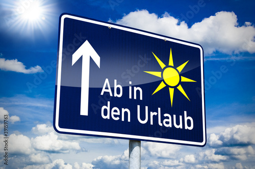 Foto: Ortseingangsschild mit Urlaub Ortseingangsschild mit Urlaub
