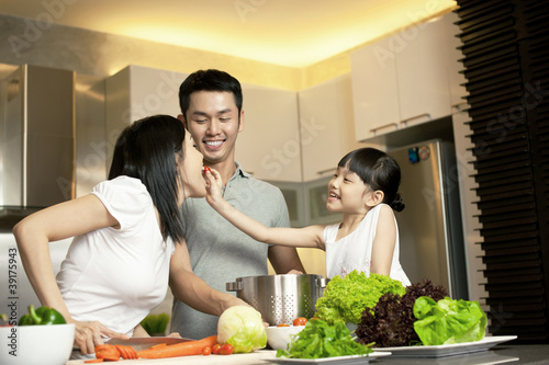 Photo: Asian Family Lifestyle Asian Family Lifestyle
