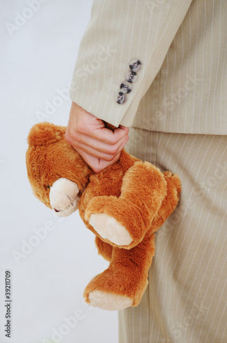 Photo: Silent emotion, saying goodbye to old toy Silent emotion, saying goodbye to old toy