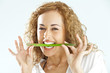Frau mit Spargel