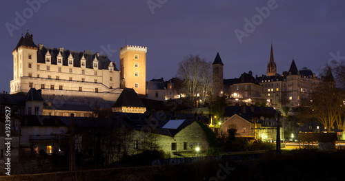 Foto: Panoramica de Pau, Pirineos Atlanticos, Aquitania, Francia Panoramica de Pau, Pirineos Atlanticos, Aquitania, Francia