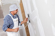 studwork: filling the joints of the plaster boards