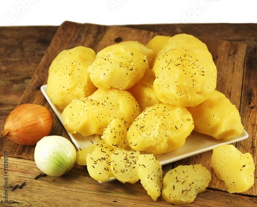 Foto: Kartoffeln - abgepellt Kartoffeln - abgepellt