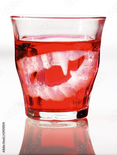 Photo: Draculagebiss Draculagebiss