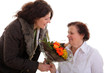 Tochter besucht Mutter