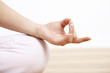 Frau in Meditationshaltung, Bildausschnitt