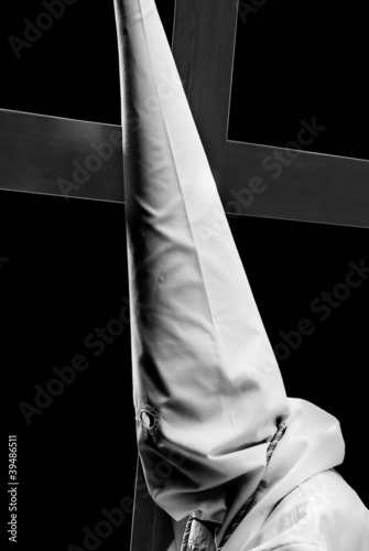 Photo: Nazareno en una procesión de Semana Santa. Nazareno en una procesión de Semana Santa.