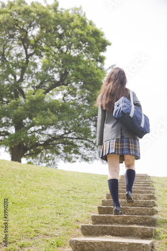 Photo: 階段を登る女子高生の後姿 階段を登る女子高生の後姿