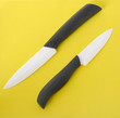 Photo en ligne au meilleur prix knives on yellow background
