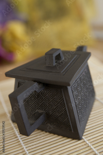 Photo: Hexagonal ceramic teapot Hexagonal ceramic teapot