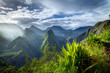 Lever de soleil sur le cirque de Mafate - Réunion