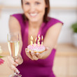 sekt und geburstagskuchen
