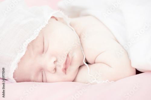 Foto: Neugeborenes Baby Neugeborenes Baby