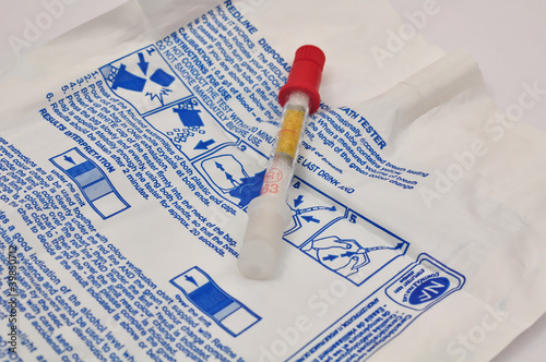 Photo: Ethylotest Ethylotest