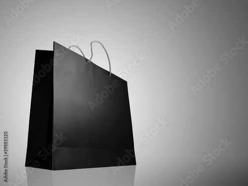 Photo: Glaze shopping bag with lighting highlight Glaze shopping bag with lighting highlight