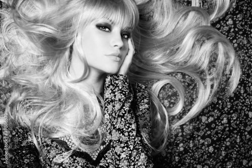 Photo: Beautiful woman with magnificent hair Beautiful woman with magnificent hair