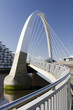 Foto: Clyde Arc Bridge in Glasgow, Scotland in sunshine Clyde Arc Bridge in Glasgow, Scotland in sunshine