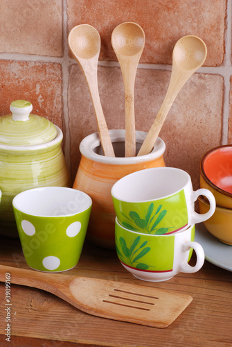 Photo: utensili da cucina in ceramica - uno utensili da cucina in ceramica - uno