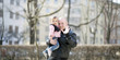 Kleinkind mit Papa