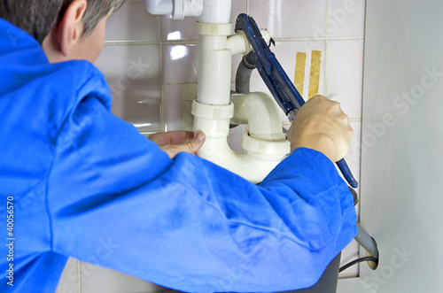 Photo: plumber bucket plumber bucket