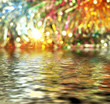 bunte Lichter am Wasser