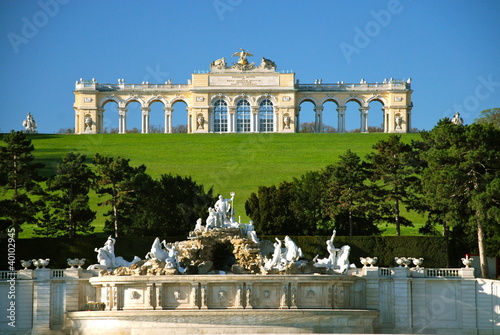 Photo: Gloriette, parco di Schönbrunn, Vienna Gloriette, parco di Schönbrunn, Vienna