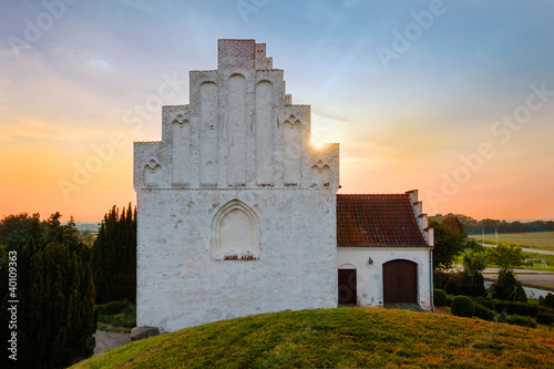 Photo: Die Kirche von Elmelunde, Insel Mön, Dänemark Die Kirche von Elmelunde, Insel Mön, Dänemark