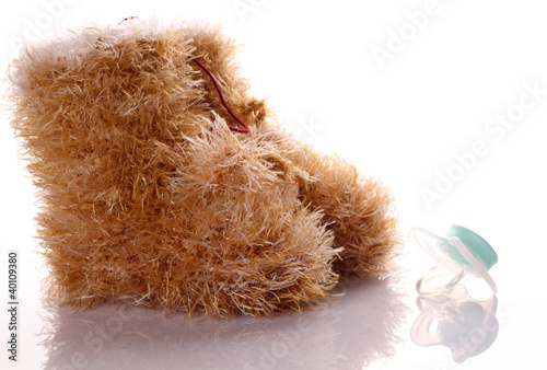 Foto: gestrickte Babyschuhe - braun gestrickte Babyschuhe - braun