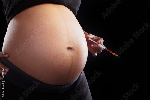 Photo: Pregnancy and drug issue Pregnancy and drug issue