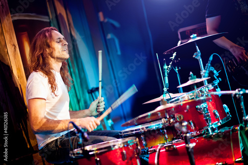 Foto: playing drums playing drums