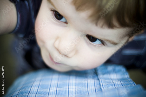 Photo: Portrait d'un jeune enfant Portrait d'un jeune enfant