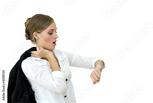 Photo: Femme regardant sa montre Femme regardant sa montre