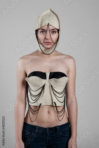 Foto: Woman in a creative clothes Woman in a creative clothes