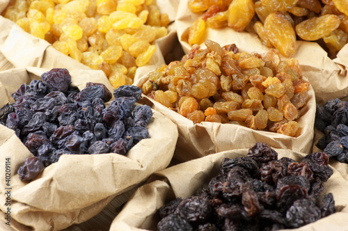 Foto: Assorted raisins Assorted raisins